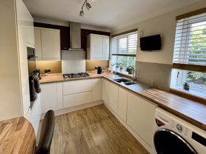 Kitchen- click for photo gallery